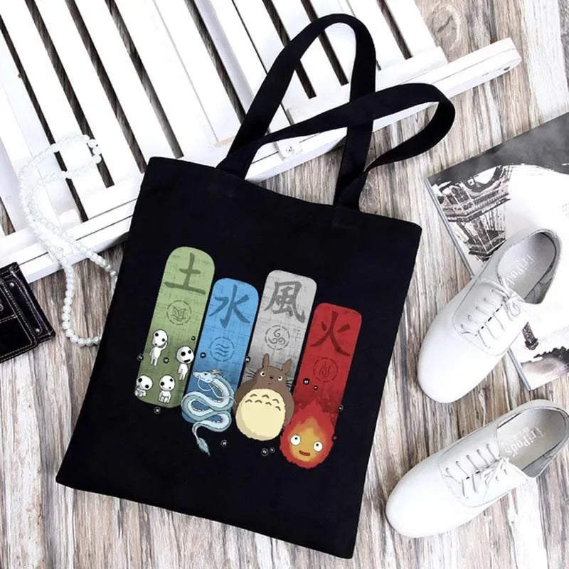 Tote Bag: Studio Ghilbi Elementos