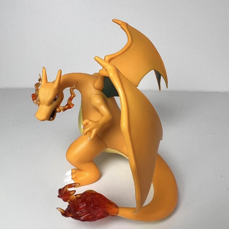 Pokémon: Charizard Figura