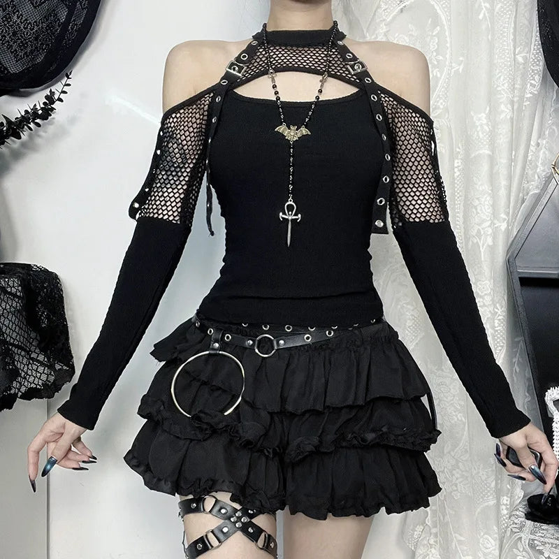 Top Goth: Off shoulder