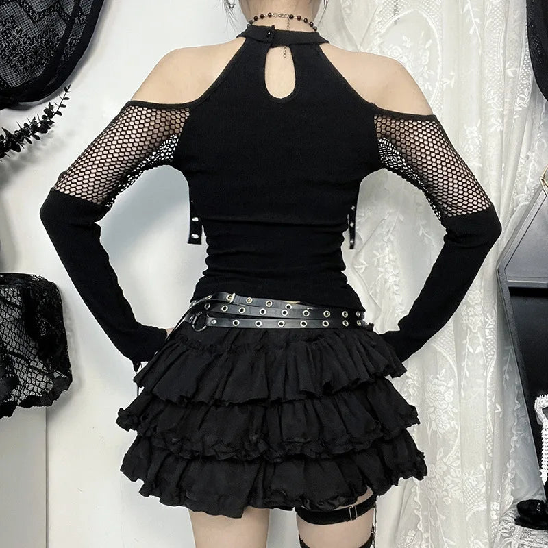 Top Goth: Off shoulder