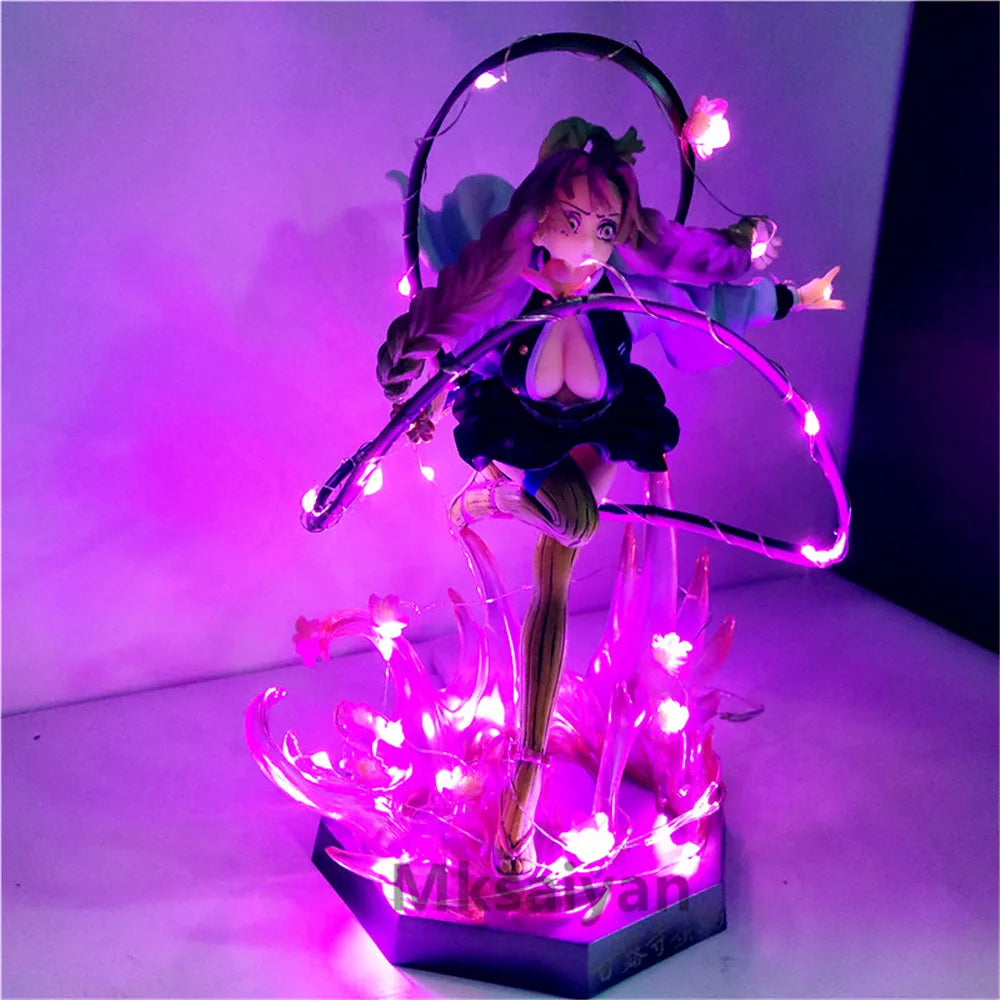 Kimetsu no Yaiba: Mitsuri figura LED [22cm]