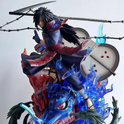 Naruto: Uchiha Madara LED Figura grande [35cm]