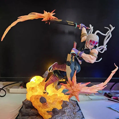 Kimetsu no Yaiba: Tengen Uzui Figura Grande [40cm]