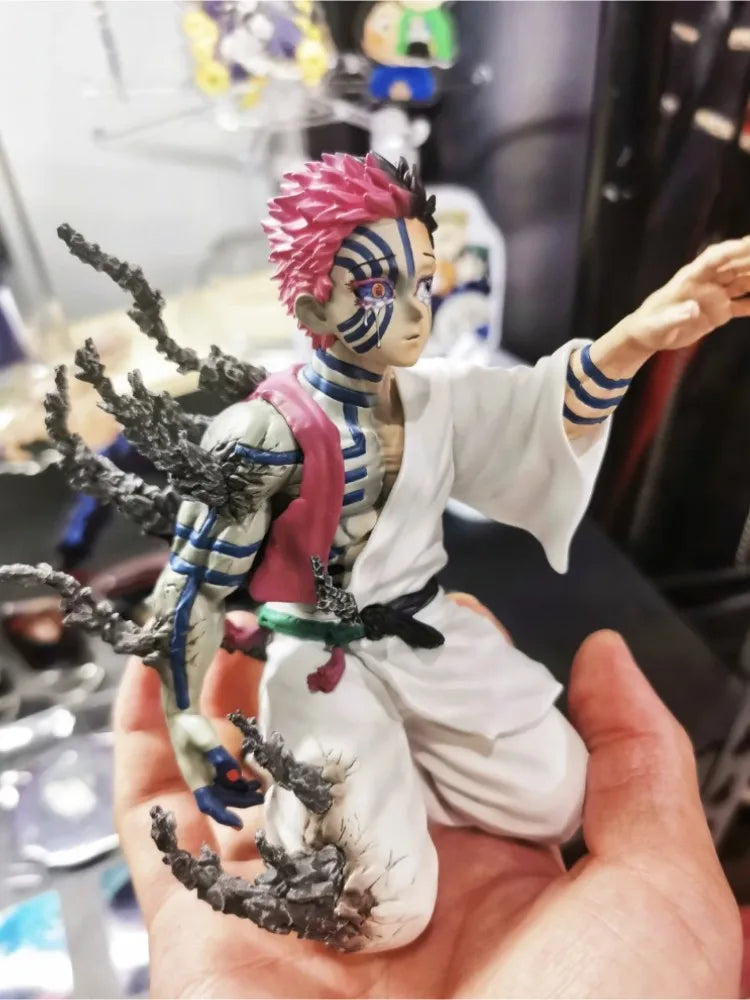 Kimetsu no Yaiba: Akaza Figura [15cm]