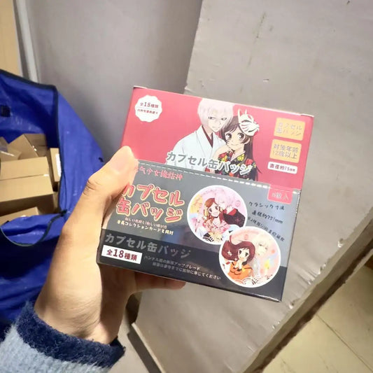 Kamisama Kiss: Bolsas sorpresa con pins y pegatinas