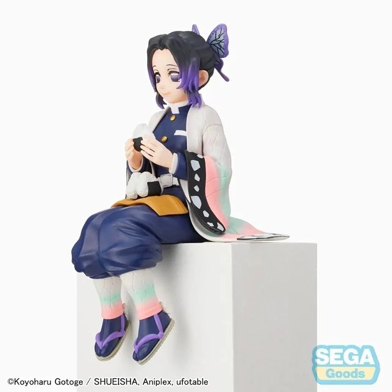 Kimetsu no Yaiba: Shinobu Kocho Figura Sentada [15cm]