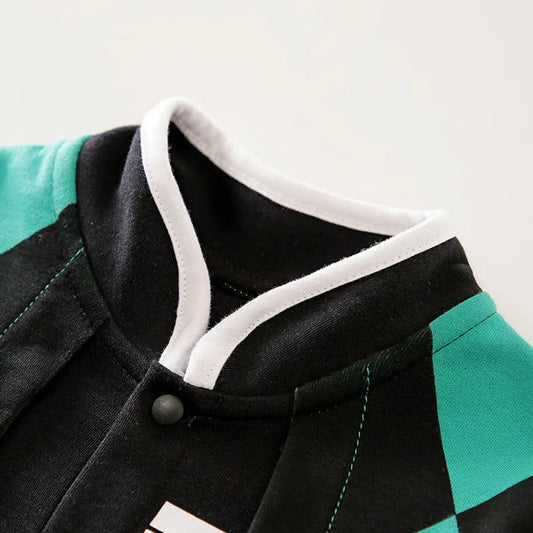 Pelele Baby Tanjiro – ¡Despierta el instinto cazador de tu bebé! 🗡️🌊