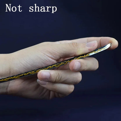 Kimetsu no Yaiba: Katanas pequeñas exhibición [25cm]