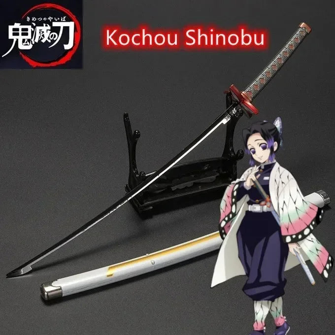 Kimetsu no Yaiba: Katanas pequeñas exhibición [25cm]