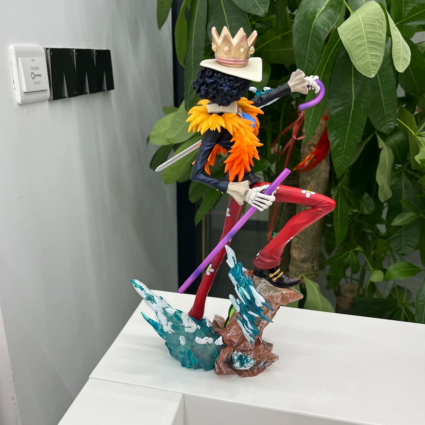 One Piece: Brook King of Souls Figura [33cm]