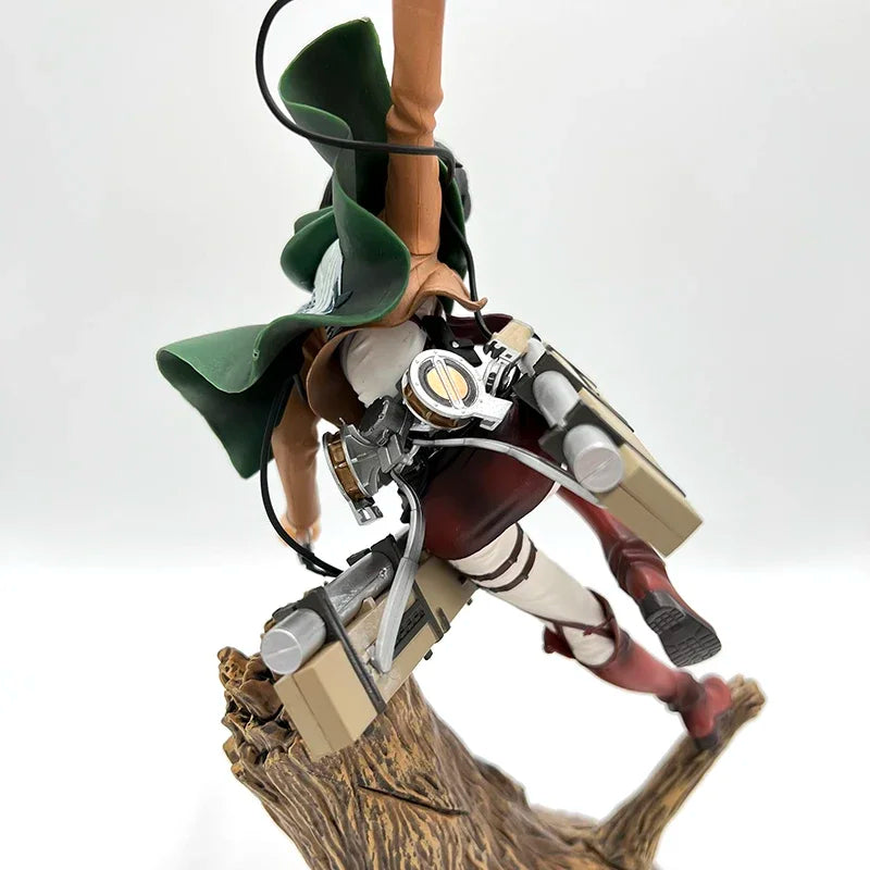 Attack on Titan: Mikasa Figura [30cm]