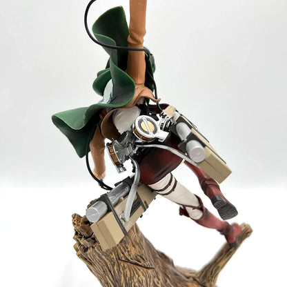 Attack on Titan: Mikasa Figura [30cm]
