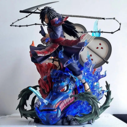 Naruto: Uchiha Madara LED Figura grande [35cm]