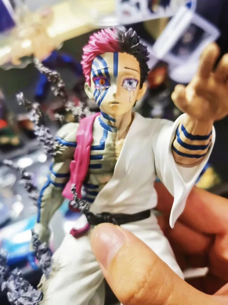 Kimetsu no Yaiba: Akaza Figura [15cm]