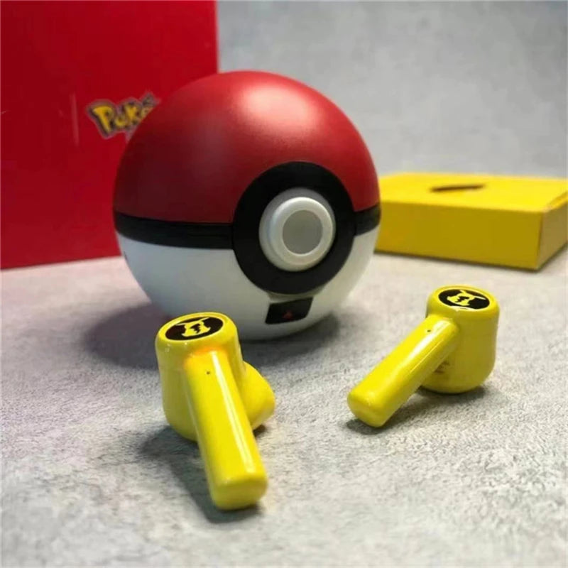 Pokémon: Auriculares Pikachu con Pokébol 5.0 Bluetooth