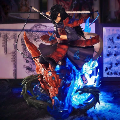 Naruto: Uchiha Madara LED Figura grande [35cm]